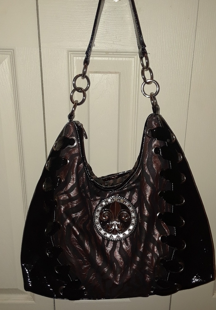 NEW Metallic Zebra Print Purse